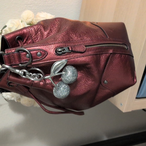 Coach Mickie Bucket Bag In Red Metallic Pebble Grain Leather Crossbody F35684 - Picture 7 of 15